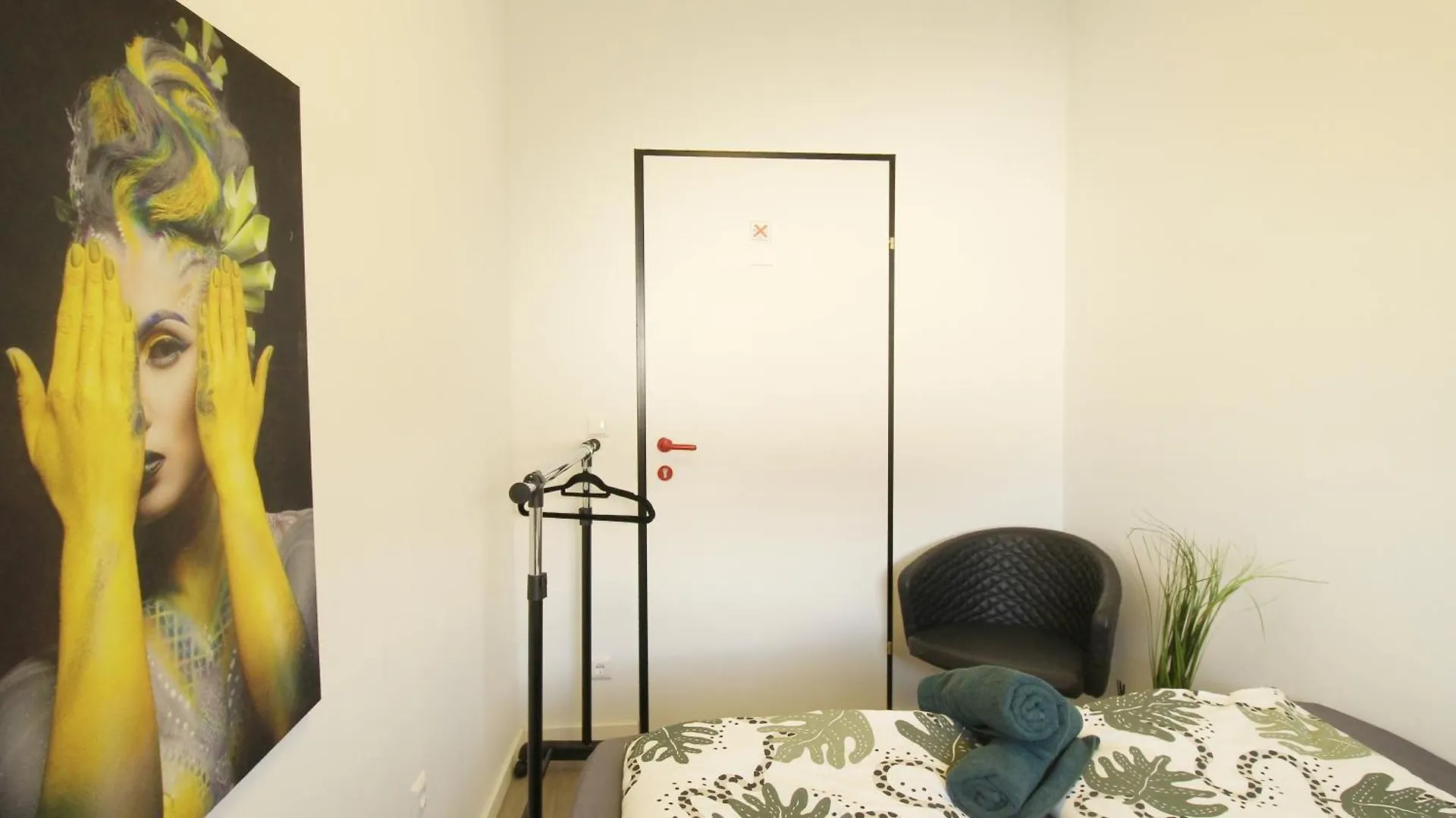 Room In Meidling Wh3 Vienna 0*,