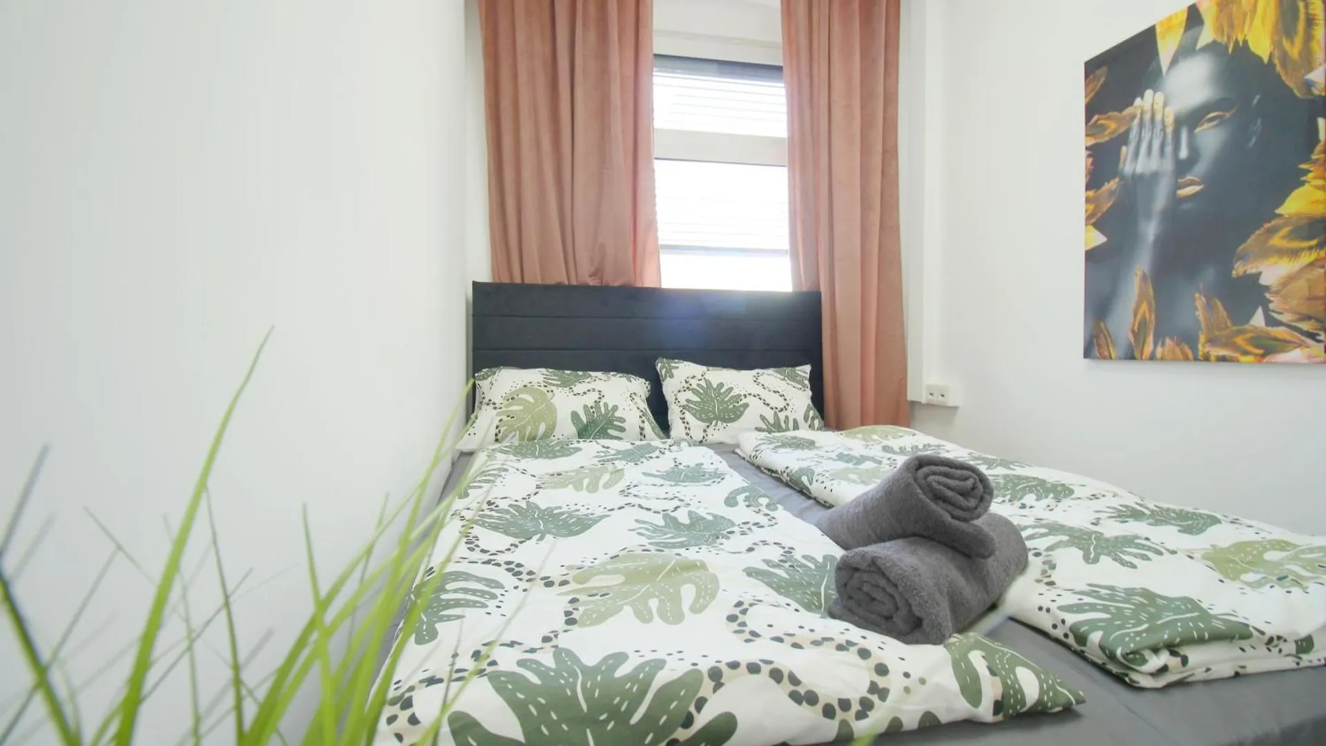 Room In Meidling Wh3 Vienna 0*,  Austria