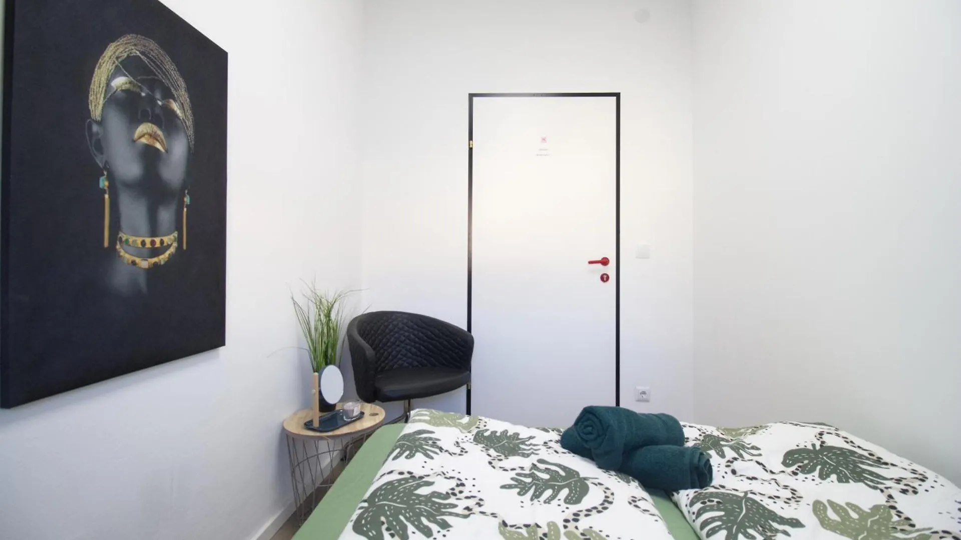 Homestay Room In Meidling Wh3 Vienna
