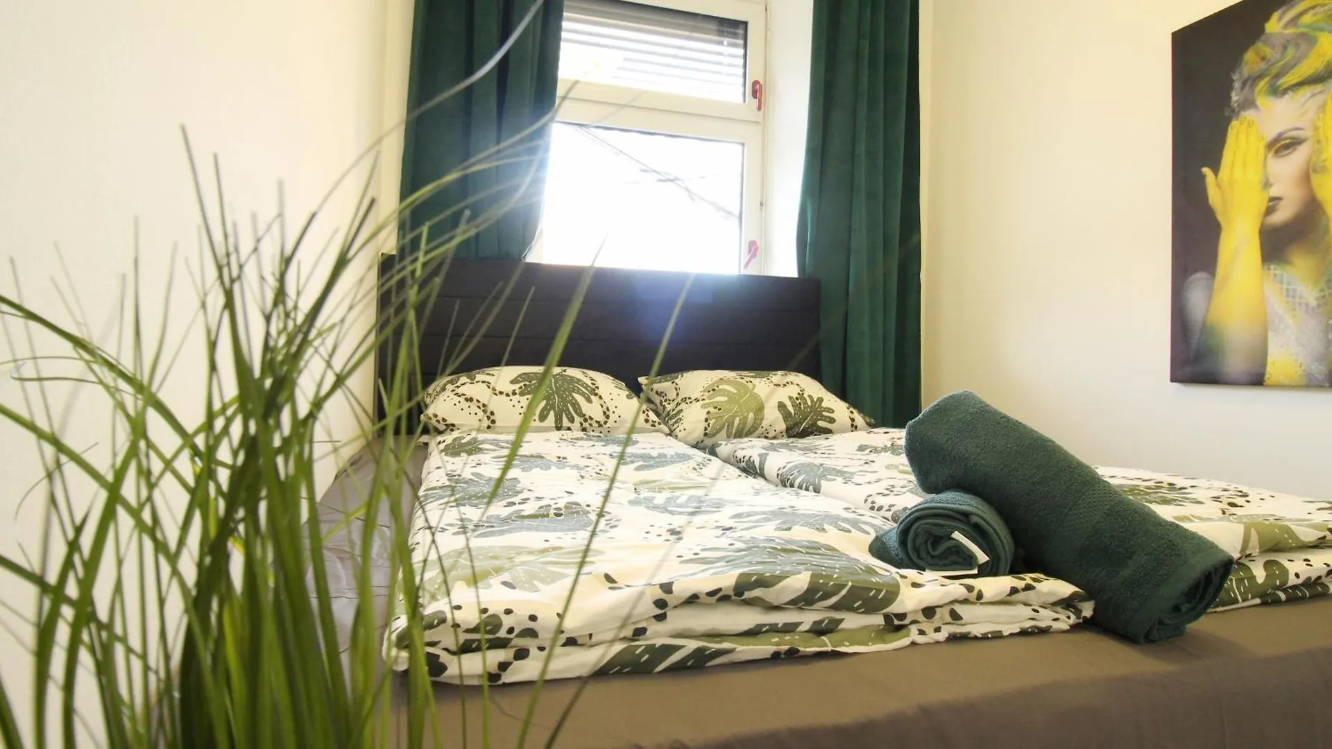 Homestay Room In Meidling Wh3 Vienna